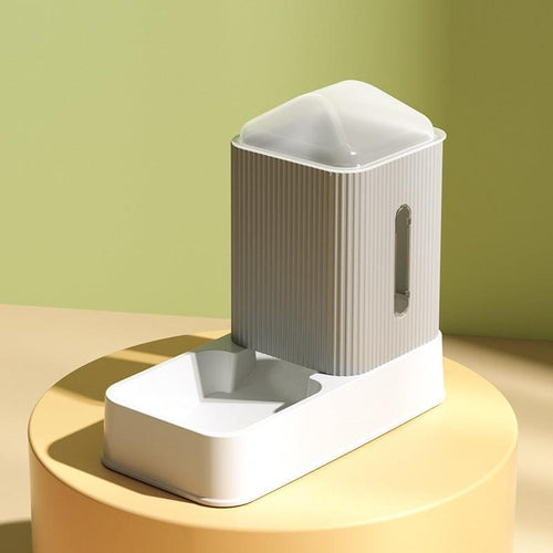 Automatic Pet Feeder With Hygienic Drinking System